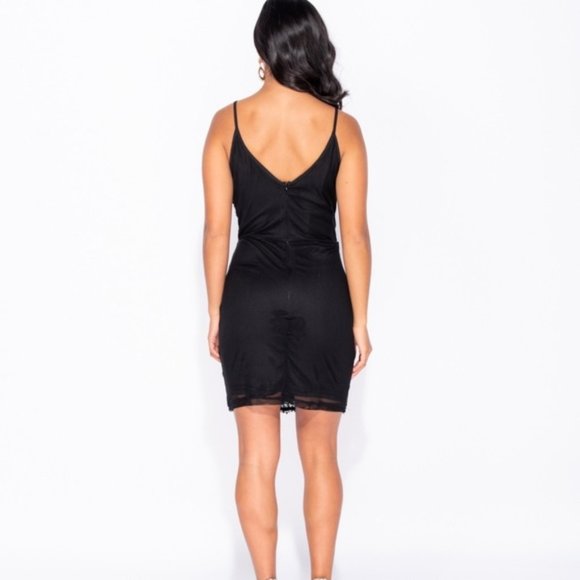 Purple Sequins Sleeveless V-Neck Bodycon Mini Dress - Picture 7 of 11